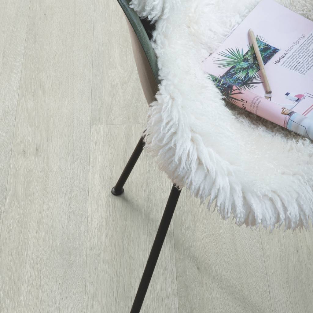 Panele Winylowe LVT Dąb Jedwabny Jasny BAGP40052 Klasa 33 2.5 mm, Podłoga winylowa, Balance Glue Plus, Quick-Step Unilin