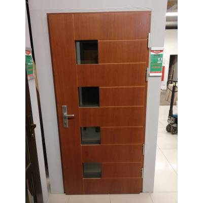 Drzwi zewnętrzne Zbigniew Prawe 90