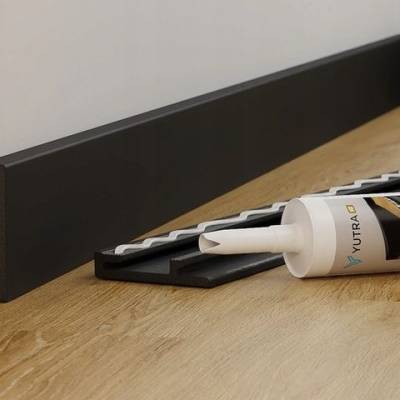 Listwa PS Bravo 80 mm 1,2 m Czarna 307, BR82U3