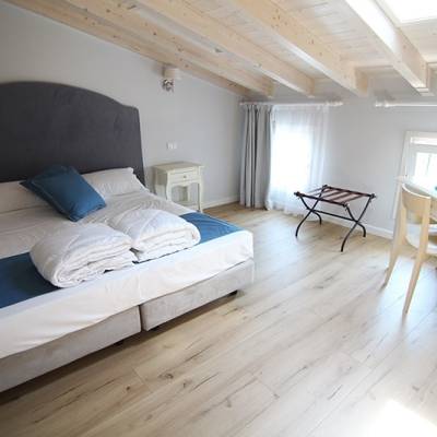 Panele Podłogowe Senese Oak 250 AC4 8 mm